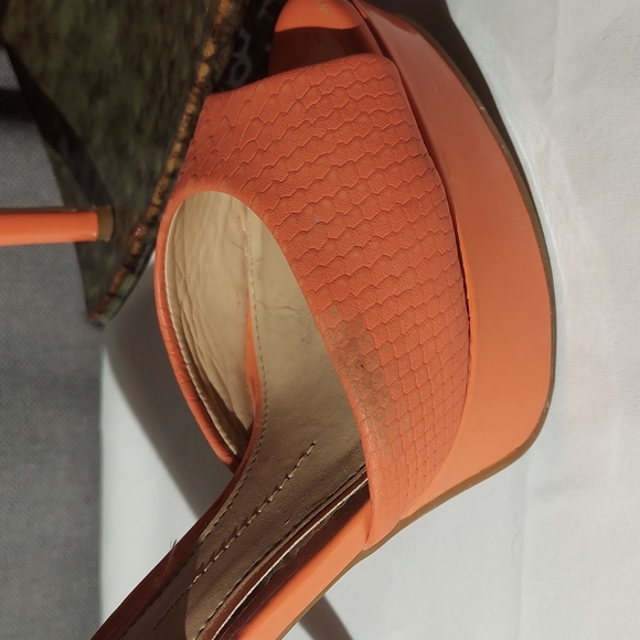 Gianni Bini leather platform heels size 7.5 M - Picture 6 of 9